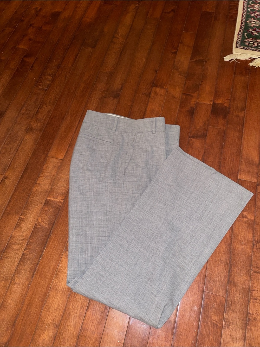 Banana Republic Martin Fit Italian Wool Gray Trousers - 8  Excellent condition